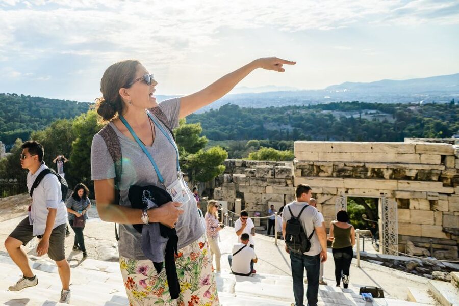 Acropolis: Acropolis and Parthenon Guided Walking Tour - Guide quality makes the difference