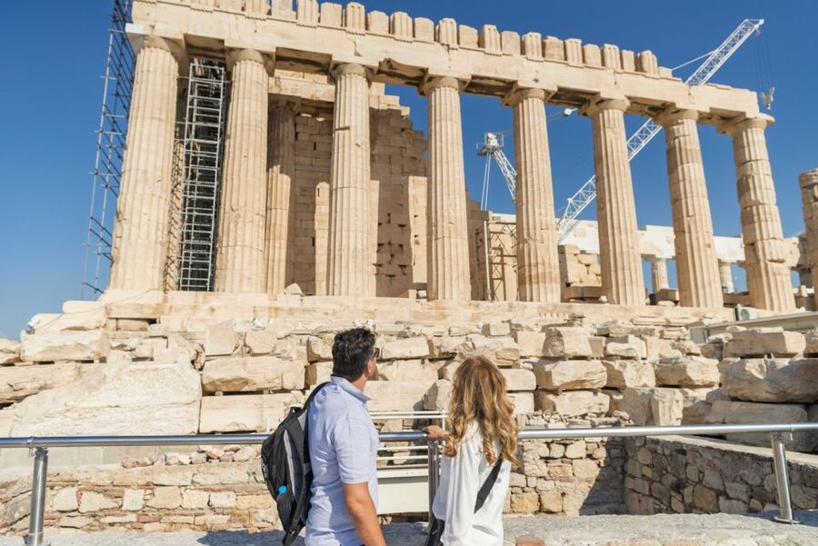 Acropolis & Acropolis Museum PRIVATE Expert led Guided Tour - The Acropolis Museum makes the ruins easier to read