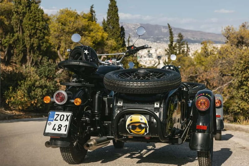 Acropolis & Lycabettus: Discover Hidden Gems of Athens - Passing the Acropolis without entering it