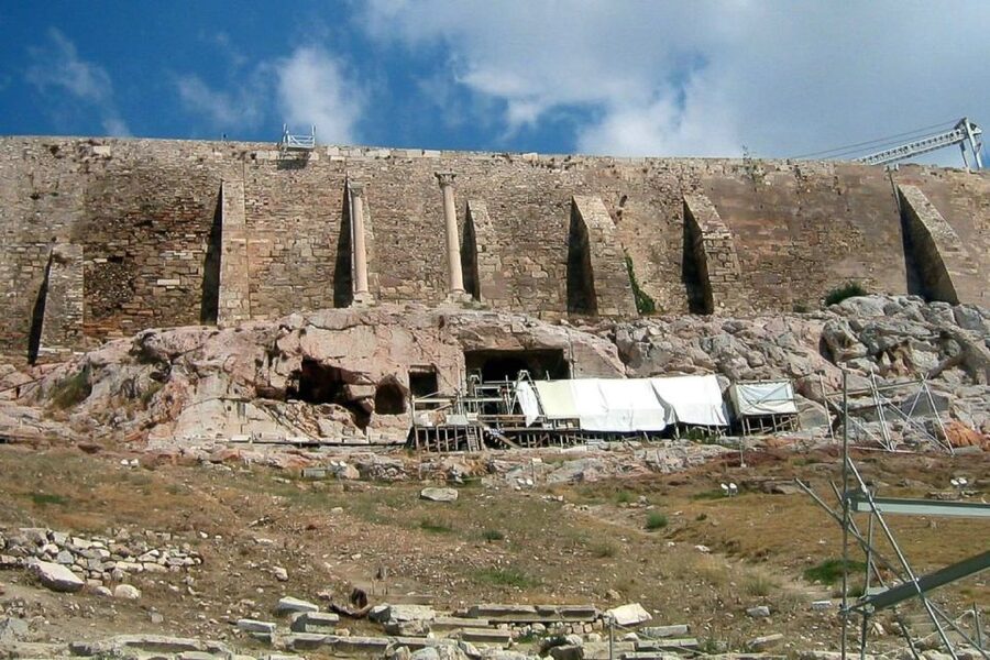 Acropolis: Private Guided Tour - Why a private Acropolis visit can be worth the cost