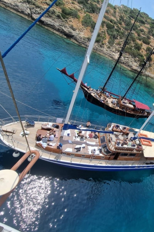 Athens: 3-Hour Sunset Cruise with Swim Stop, Snacks & Drinks - Is $114 a fair price?