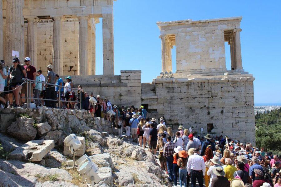 Athens: Acropolis & Acropolis Museum Ticket with Audio Guide - Moving from the hill to the museum