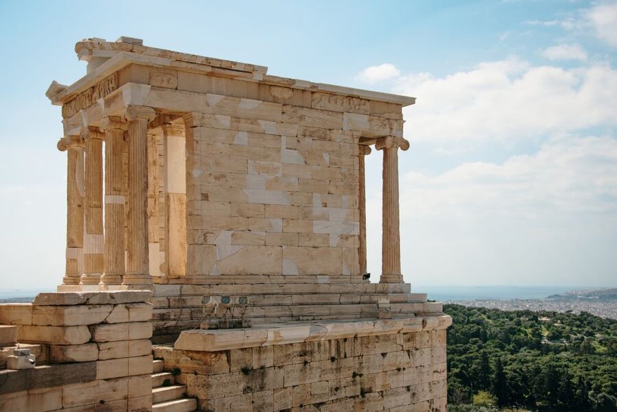 Athens: Acropolis and Μuseum Private Guided Tour - Caryatids, sculpture, and the Parthenon