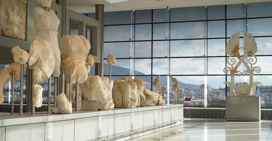 Athens: Acropolis Museum Ticket with optional Audio Guide - How long to stay and when to go