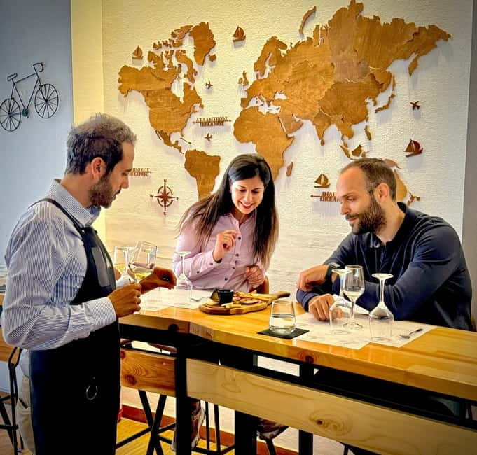 Athens: Acropolis Wine Tasting with Cheese and Olives - Why this tasting is worth your Athens evening