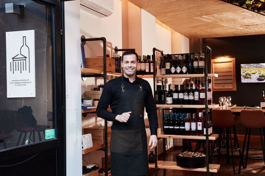 Athens: Acropolis Wine Tasting with Cheese and Olives - Ancient wine culture and the story of Dionysus