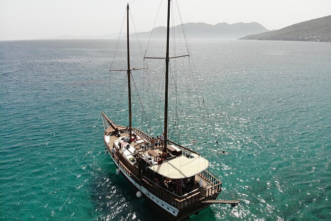 Athens: All Day Cruise to Agistri Moni Aegina with Lunch & Drinks - A 10-hour island day from Piraeus