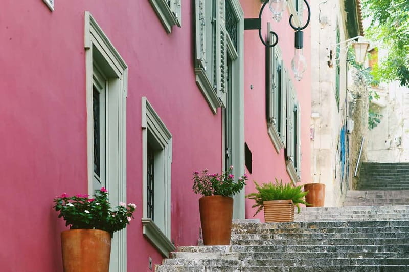 Athens: Ancient Corinth & Nafplio Full Day Trip with Swim - Who should book this trip