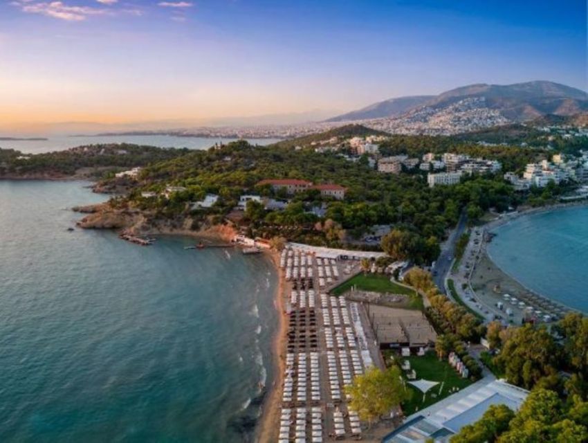Athens: Athenian Riviera Private Tour by Van - A coastal meal in Anavyssos