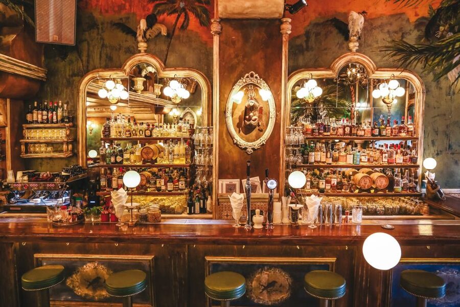 Athens by Night: Sightseeing, Spirits, and Food - Key points at a glance