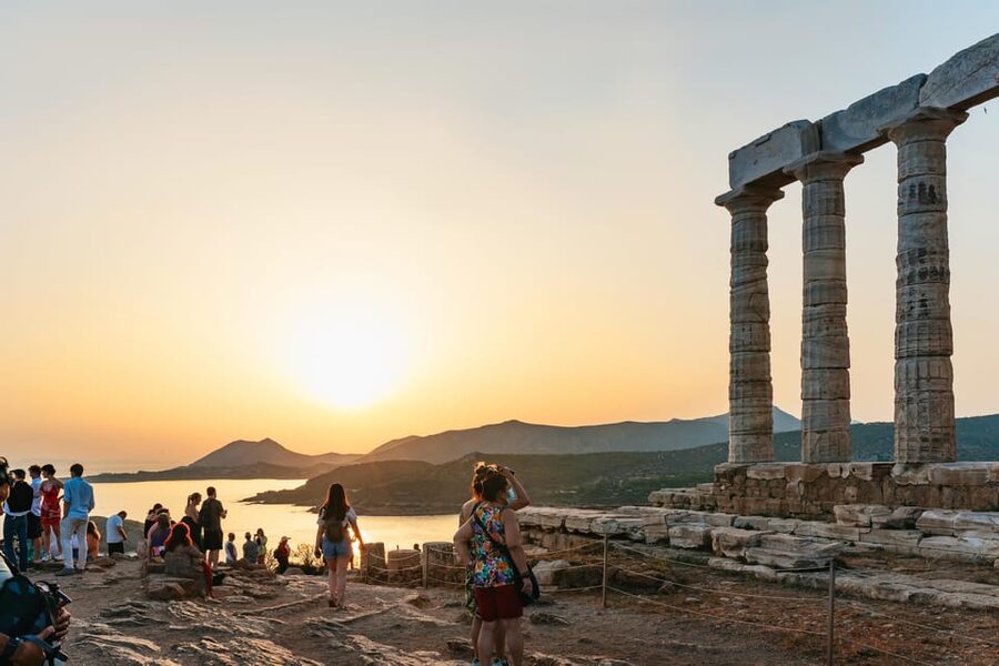 Athens: Cape Sounion & Poseidon Temple Sunset Half-Day Trip - Reaching Cape Sounion and the temple grounds
