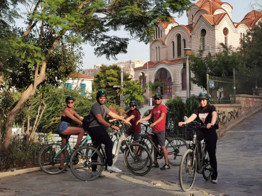 Athens: City Highlights Bike tour - Filopappou and the first Acropolis views