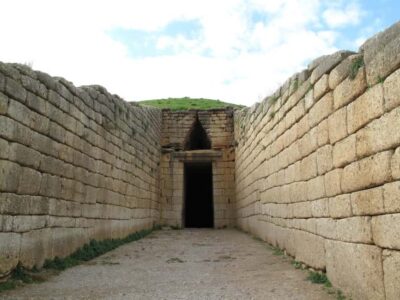 Corinth Canal, Mycenae and Nafplio Day Tour