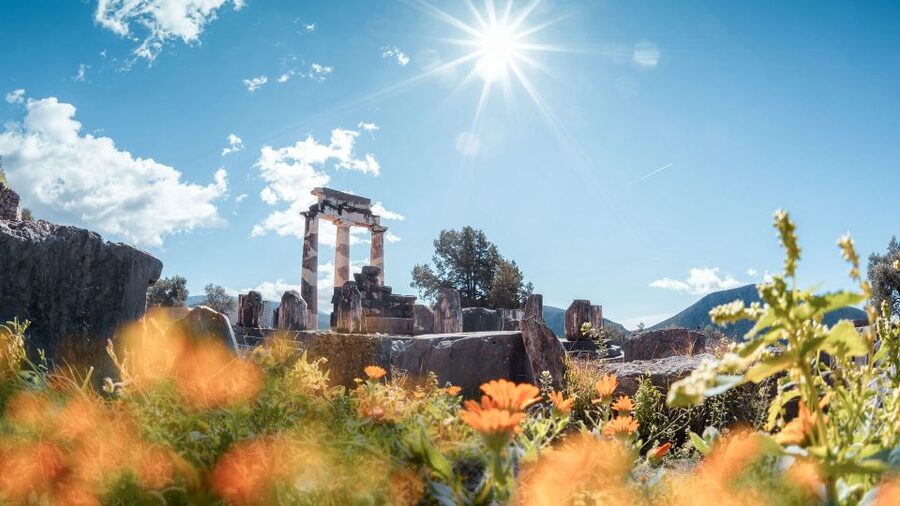 Athens: Delphi, Corycian Cave, and 300 Battlefield Day Trip - Why this trip covers more than the usual Delphi visit