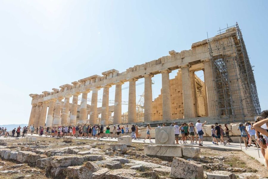 Athens: Early Morning Guided Tour to Acropolis and Museum - The guides make or break the morning