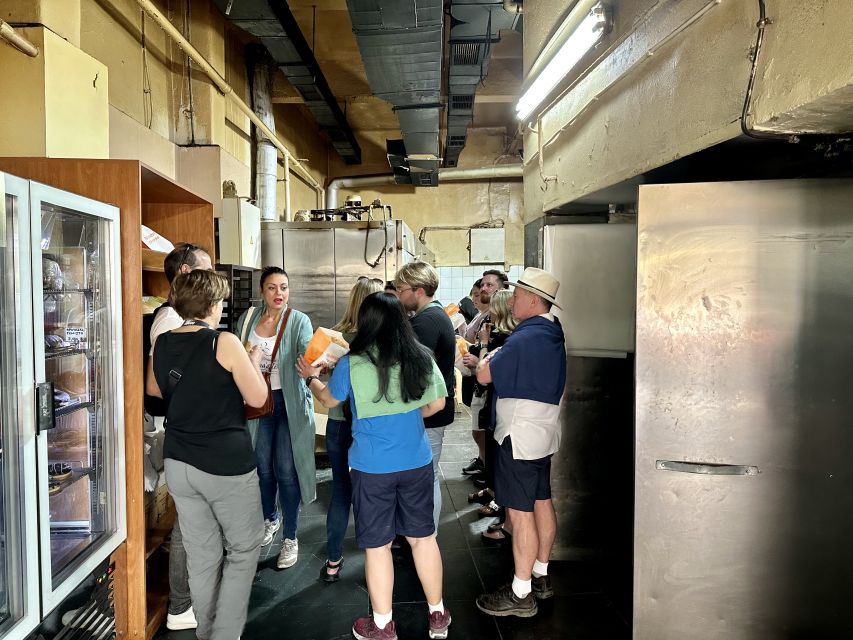 Athens: Greek Food Tasting and Market Walking Tour - Why a food walk is a smart first look at Athens