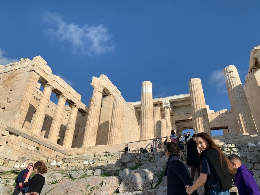 Athens: Guided Tour of Acropolis & Parthenon with Tickets - What two hours really gives you