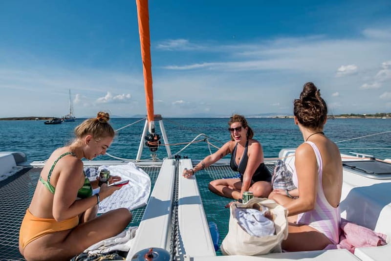Athens: Half-Day Morning Catamaran Cruise with Meal & Drinks - The crew makes the difference
