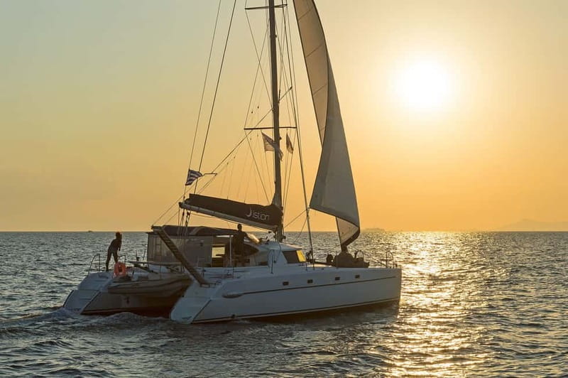 Athens: Half-Day Sunset Catamaran Cruise with Meal & Drinks - What the catamaran feels like during the afternoon
