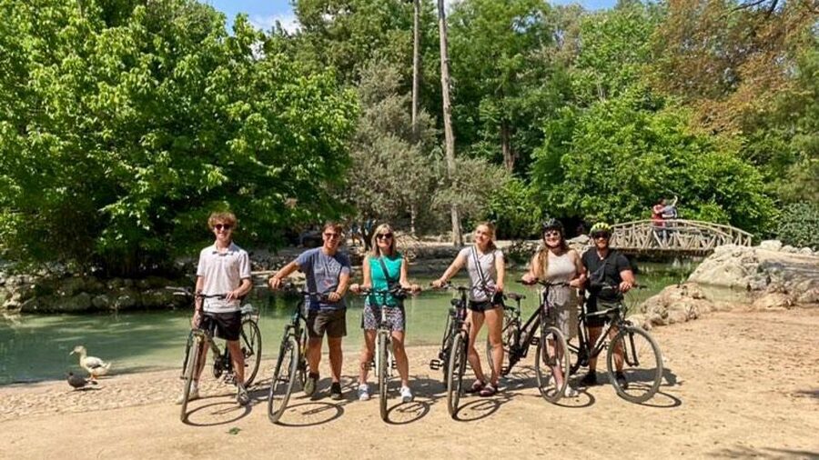 Athens Historical Center: Explore by Bike - What the guide and equipment add