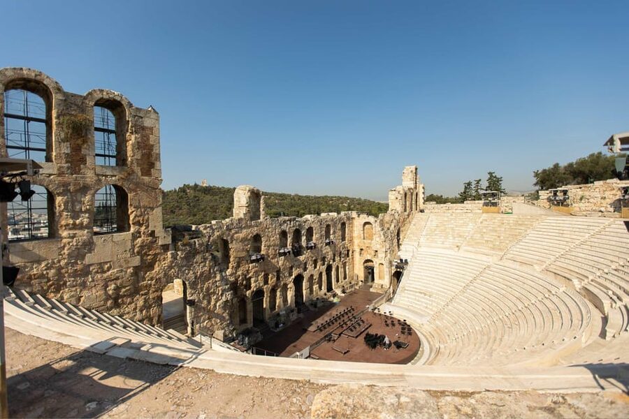 Athens: Hop-On-Hop-Off & Acropolis & Acropolis Mus.& 3 audio - Who will get the best value from this experience