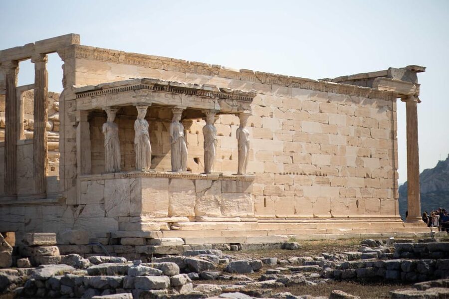 Athens: Hop-On Hop Off Bus with Acropolis ticket & 2 audios - What the $69 price really buys