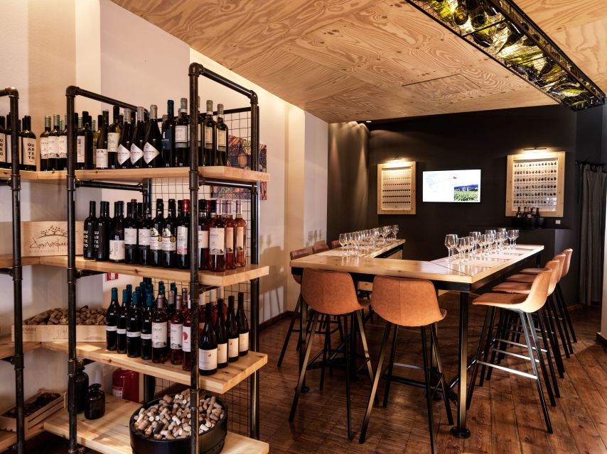 Athens: Mediterranean Gin Tasting Experience - Key points at a glance