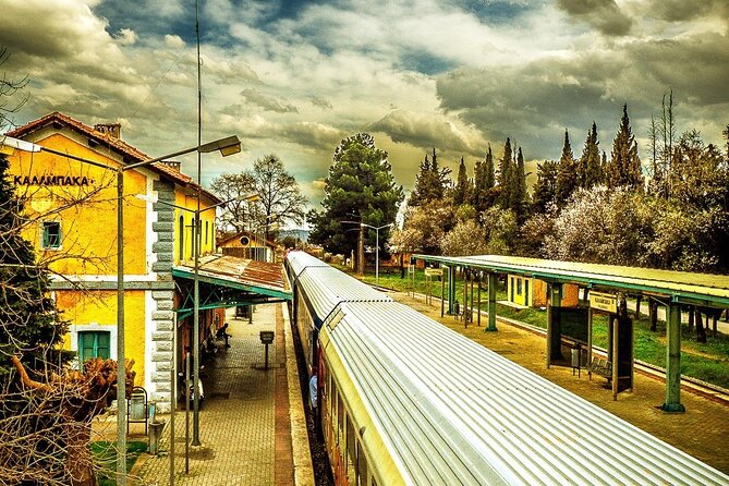 Athens: Meteora 2-Day Tour Sunset & Morning Small Group + Hotel - The morning choice: minibus or a 7-kilometer hike