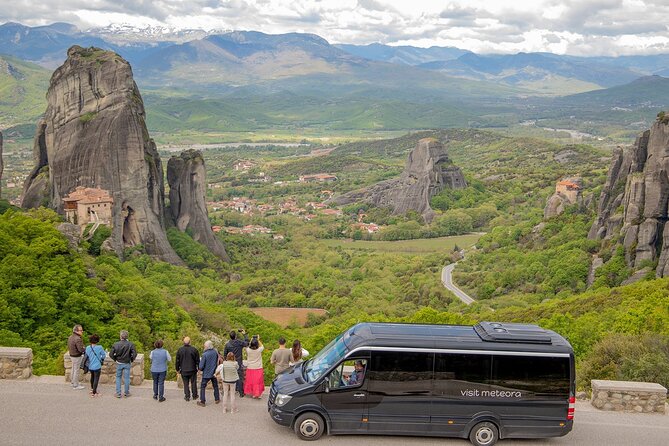 Athens: Meteora Monasteries, Caves & Coastal Stopovers with Lunch - Why Meteora is worth the long ride from Athens