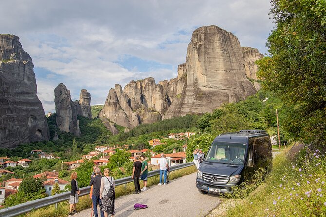 Athens: Meteora Monasteries, Caves & Coastal Stopovers with Lunch - Price, lunch, and what you really pay