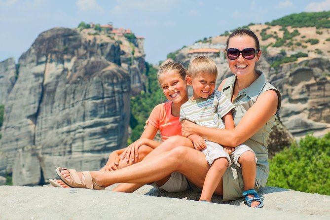 Athens: Meteora Monasteries, Hermit Caves Tour with Pickup - The 7:30 a.m. coach from Athens