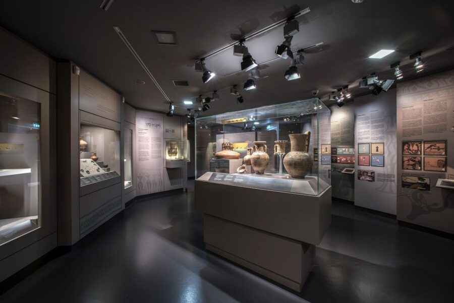 Athens: Museum of Cycladic Art Entry Ticket - How to use the museum’s digital guide