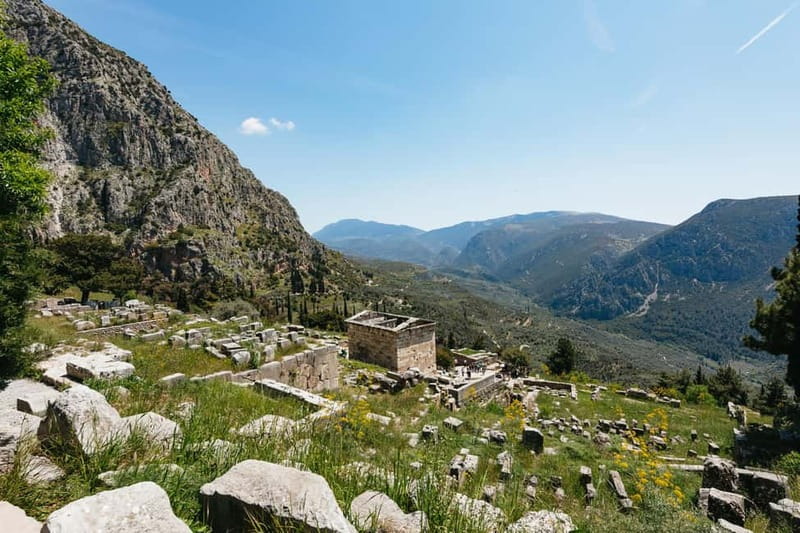 Athens: Mythology of Delphi, Museum and Arachova Guided Tour - The Delphi Archaeological Museum and its famous Charioteer