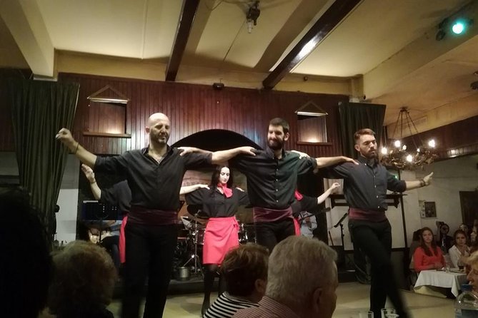 Athens Night Sightseeing Tour with Greek Dinner Show - The 8 p.m. Start and Hotel Pickup
