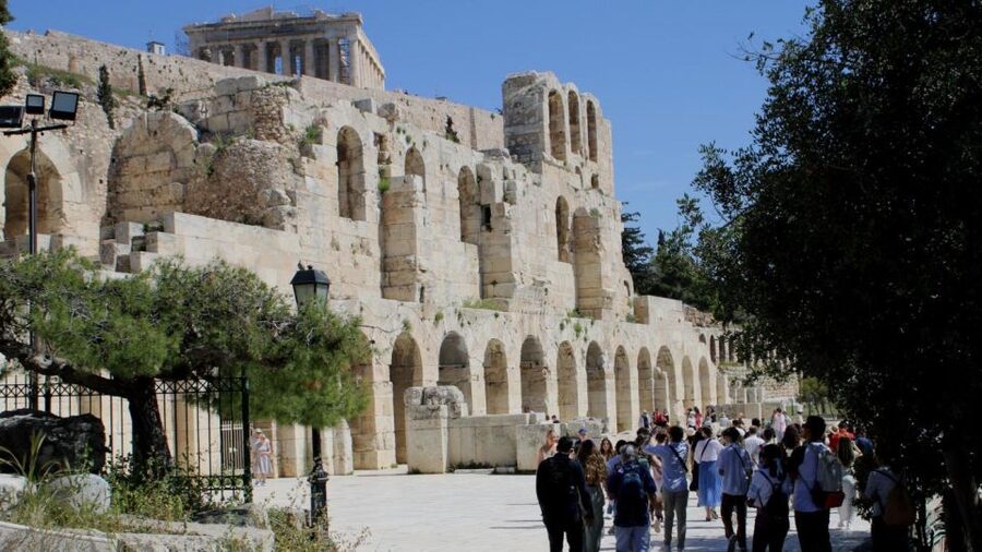 Athens: Percy Family Treasure Hunt & Tour - Walking Dionysiou Areopagitou