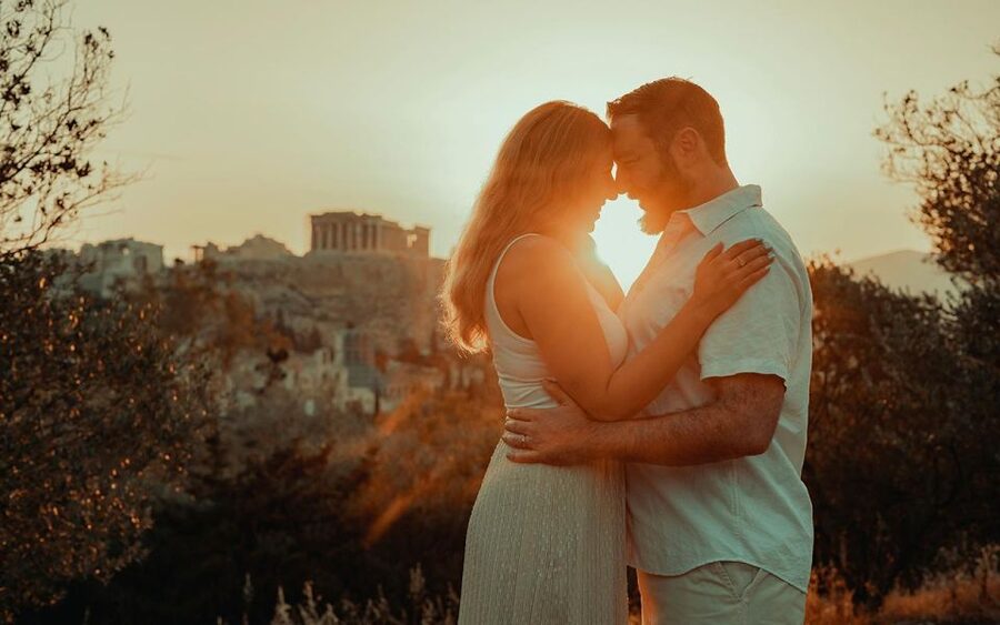 Athens photo tour - Anafiotika brings a different look