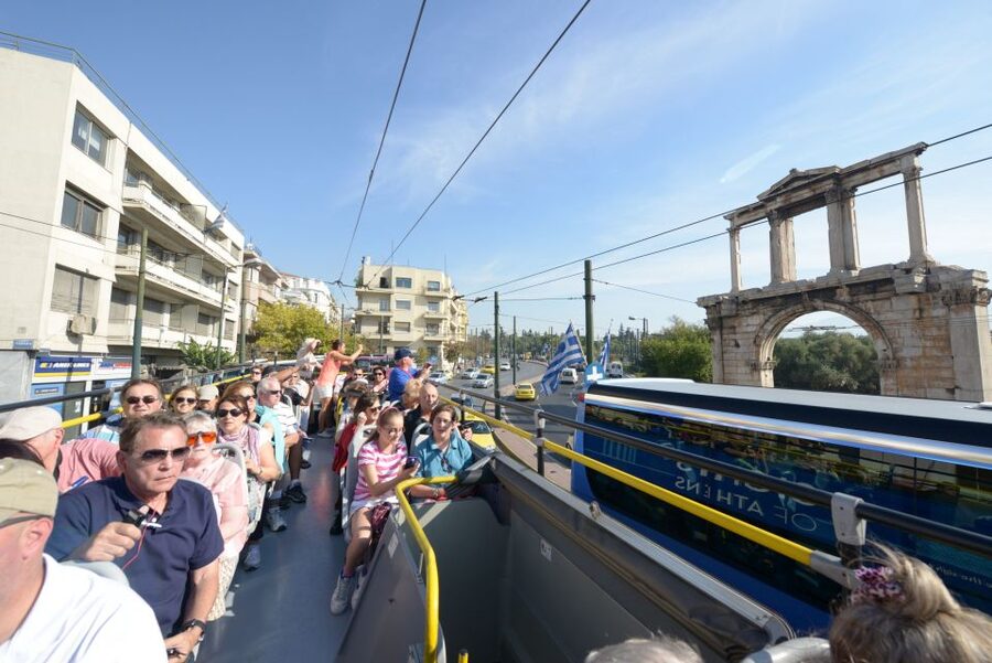 Athens, Piraeus, and Coastline: Blue Hop-On Hop-Off Bus - The orange Athens line and the historic center