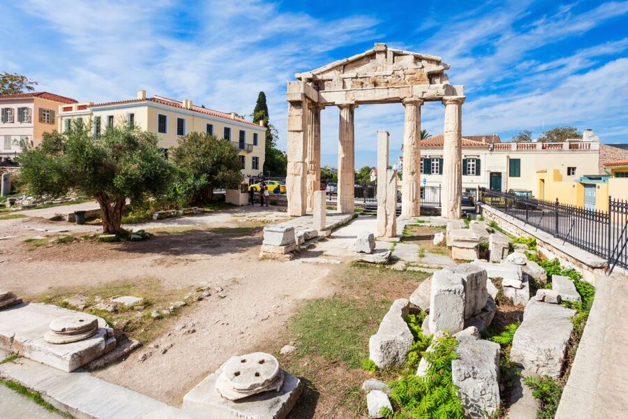 Athens: Plaka to Acropolis Smartphone Audio Tour - Who should choose this Athens walk