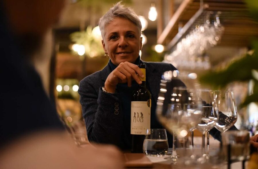 Athens: Premium Food and Wine Tasting Tour in the evening - Who should book this evening walk