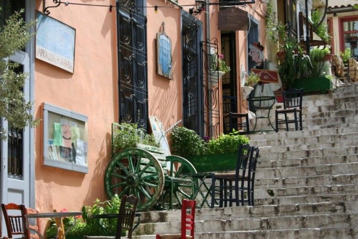 Athens: Private 4-Hour Tour with Acropolis and Old Town - The Acropolis is only the beginning