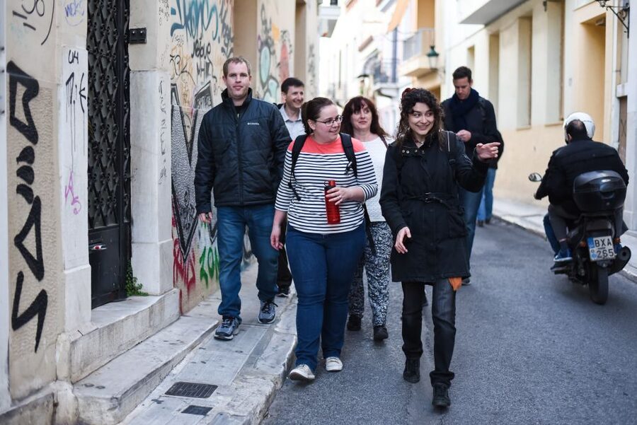 Athens: Private Evening City Walk & 4-Course Curated Dinner - From Syntagma Square into Plaka