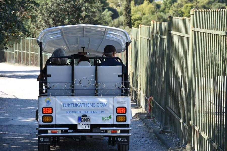 Athens: Private Evening Sightseeing Tour by Electric Tuk-Tuk - Key points to know before booking