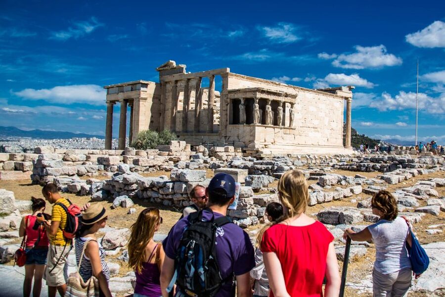 Athens: Private Guided Skip-the-Line Tour of the Acropolis - What the guides add