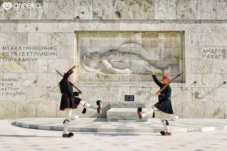 Athens: Sightseeing Tour with Skip-the-Line Acropolis Entry - Olympian Zeus and Hadrian’s Arch