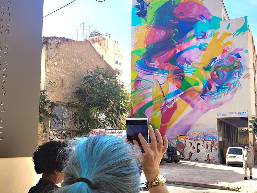 Athens: Street Art Treasure Hunt with Food Stop - The Galíantra food stop