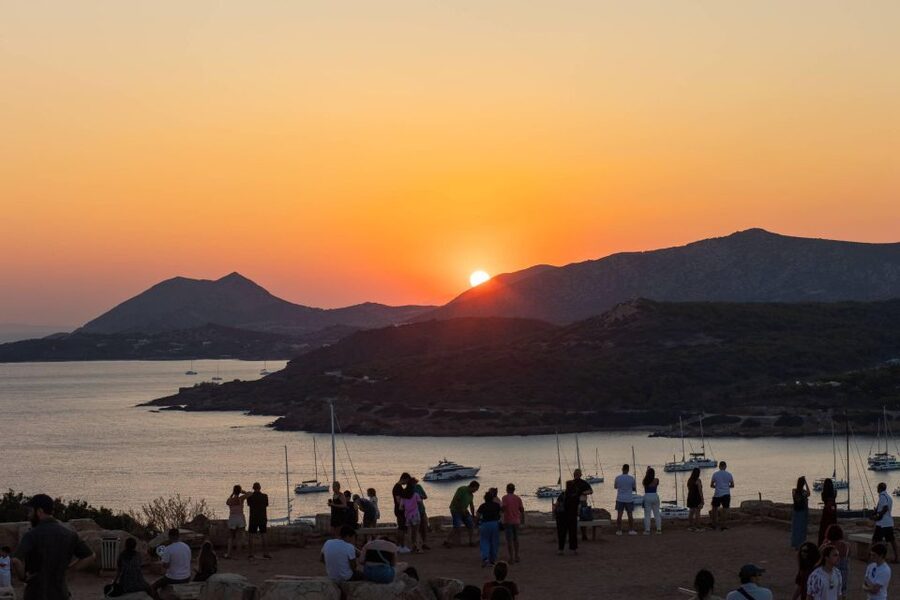 Athens: Sunset Tour to Cape Sounion & the Temple of Poseidon - Transport, comfort, and group size