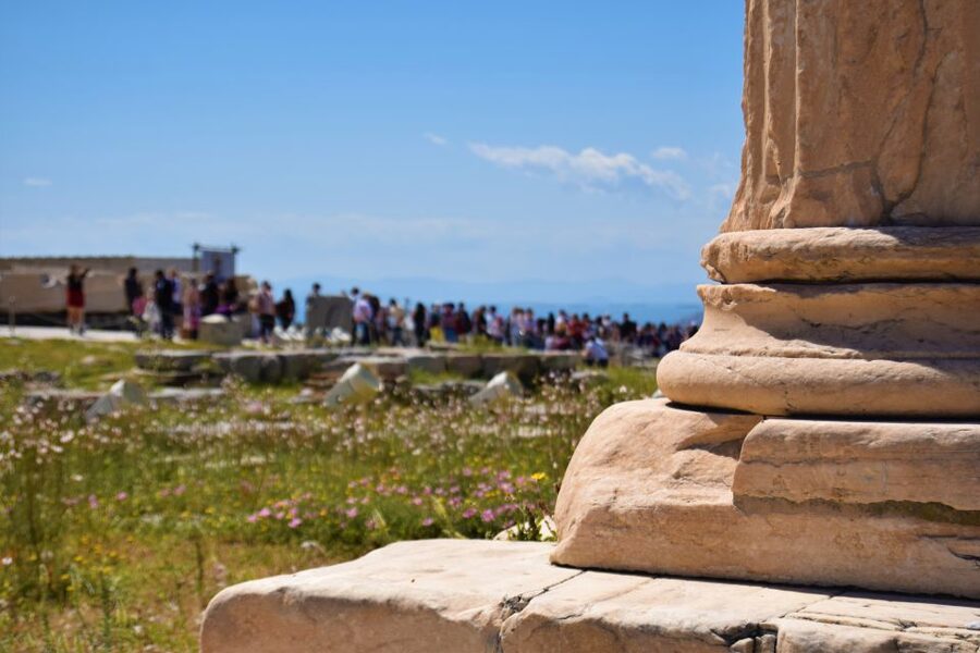 Athens: The Acropolis Guided Walking Tour in German - Seeing the Parthenon from the summit