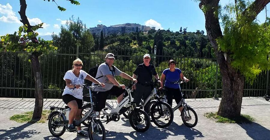 Athens tour with electric bicycle - Key points at a glance