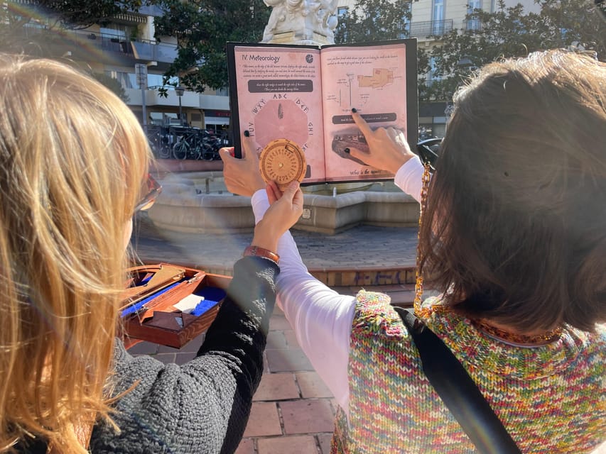 Athens: Treasure Hunt Walking Tour 'The Lost Library' - How the Lost Library game works