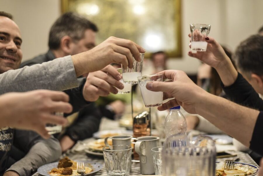 Athens: Ultimate Food Walking Tour with 15 Tastings - Key points to know before you book